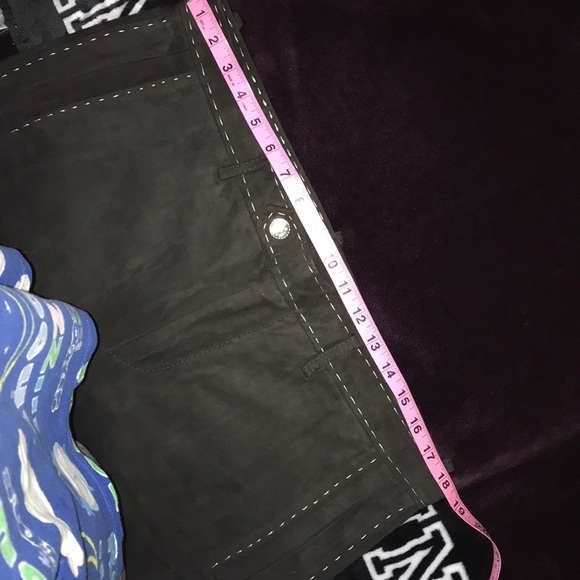 DONALD J PLINER (Pants) Leather - Picture 8 of 15